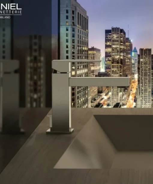 SKYLINE