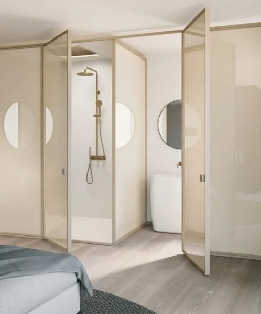 SUITE ROOM 04